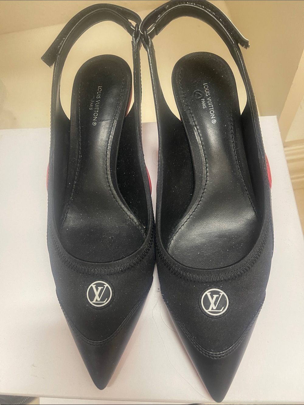 Louis Vuitton Black Pointed Slingback Pumps with LV Emblem 38.5